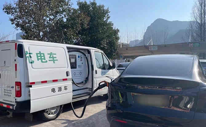 鄄城汽车搭电